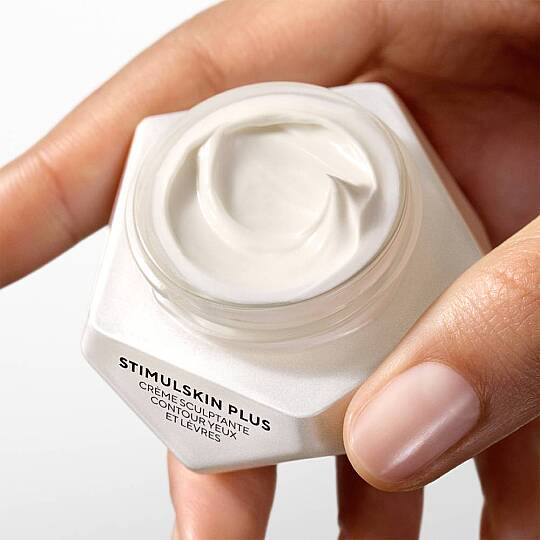 Darphin Stimulskin Plus Absolute Renewal Göz & Dudak Kremi 15 ml - 2