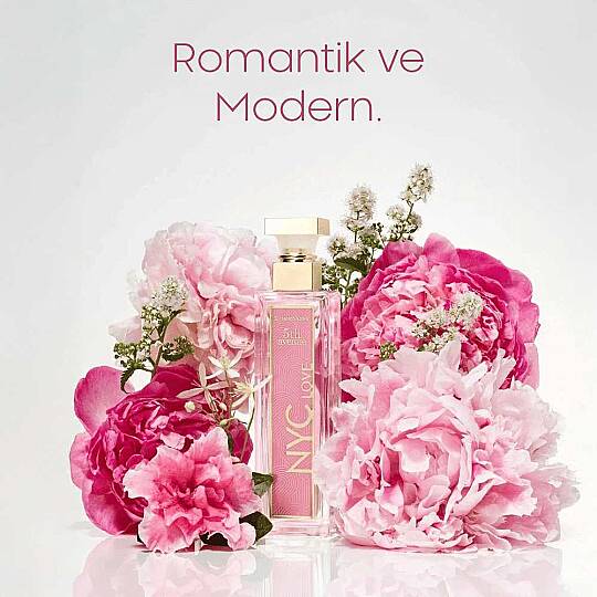 Elizabeth Arden 5Th Avenue NYC Love Edp Kadın Parfüm 75 ml - 3