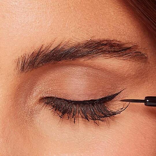 Grande Cosmetics GrandeLINER Serum Etkili Sıvı Eyeliner Siyah - 5