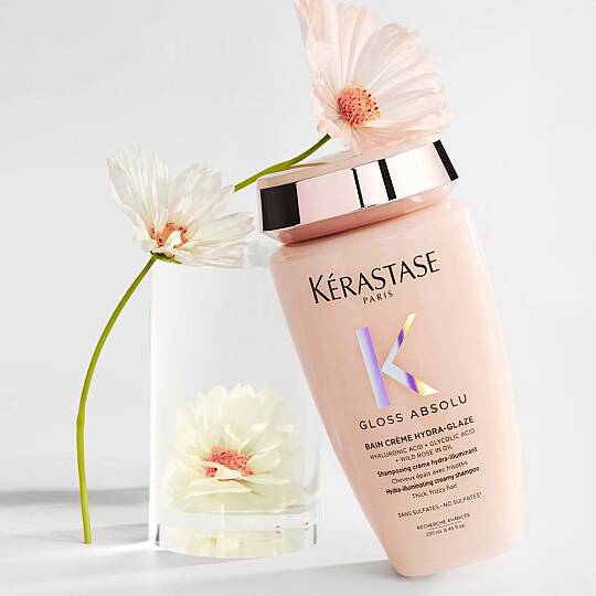 Kerastase Gloss Absolu Kalın Telli ve Elektriklenmeye Eğilimli Saçlar İçin Nemlendiren ve Parlaklık Artıran Kremsi Şampuan 250 ml - 5