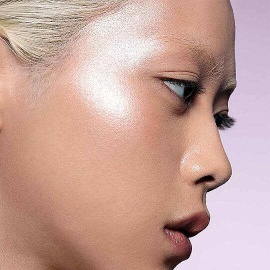 Kryolan High Glow Aydınlatıcı Rich Sun-Kissed 4 g - 6