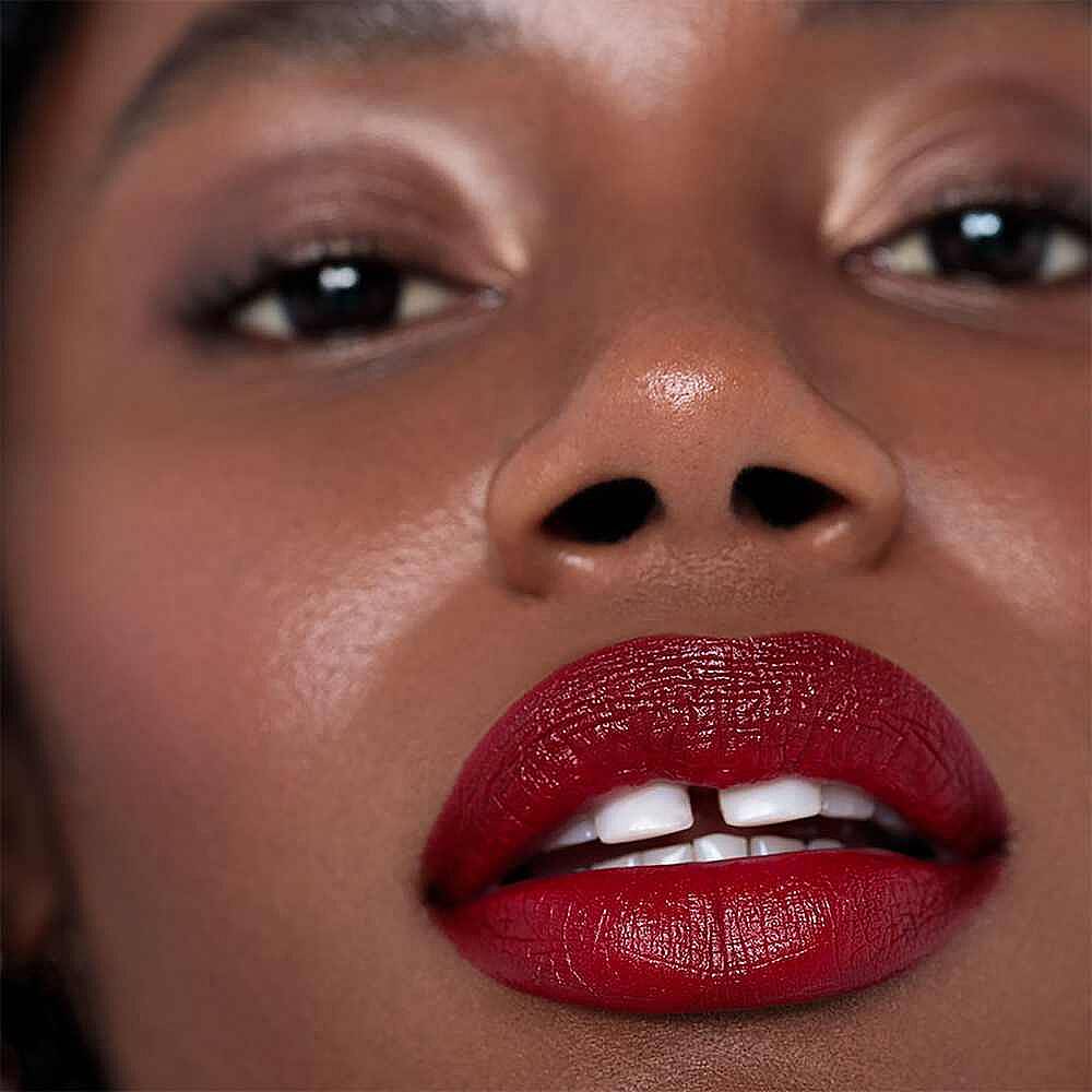 Kryolan Lipstick Velvet Kiss Ruj Red Pleasure 4 g - 4