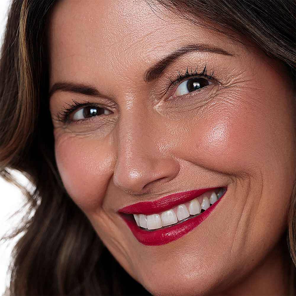 Kryolan Lipstick Velvet Kiss Ruj Sweet Fuchsia 4 g - 5