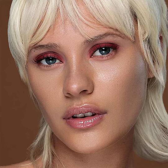 Kryolan Velvet Vision Eye Shadow Göz Far Paleti Velvet 2 18 g - 11
