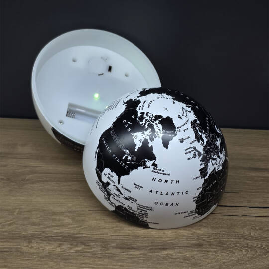 Led Işıklı Masaüstü Dönen Dünya - 3