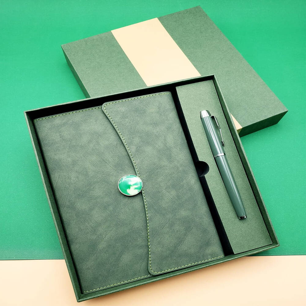 Özel Kutulu Deri Defter Ve Roller Kalem Seti - 1