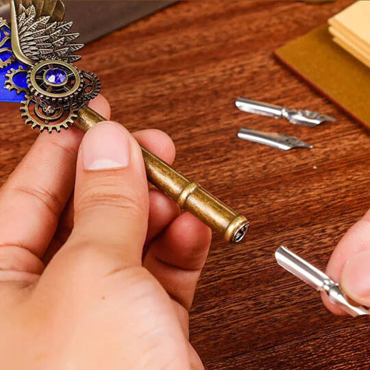 Tüylü Mürekkepli Divit Kalem Seti - 2