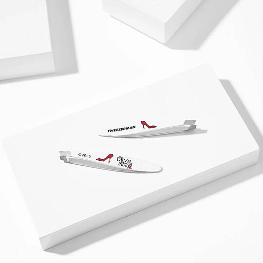 TWEEZERMAN Devil Wears Prada 2 Mini Slant Tweezer - 4